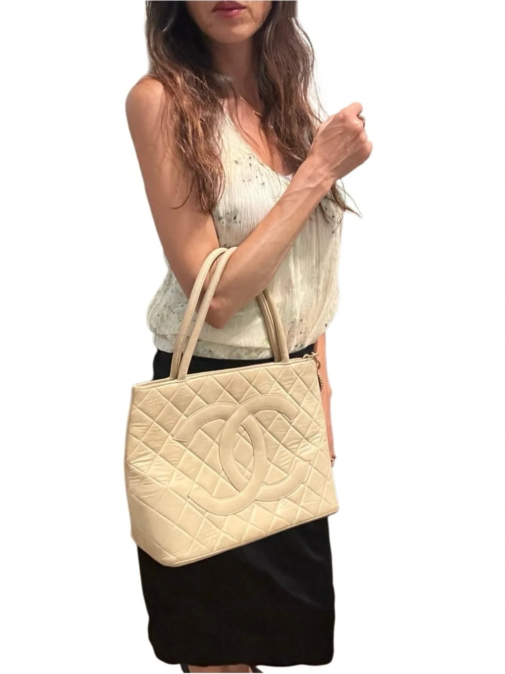 CHANEL Medallion Quilted CC Leather Shoulder Tote in Light Beige